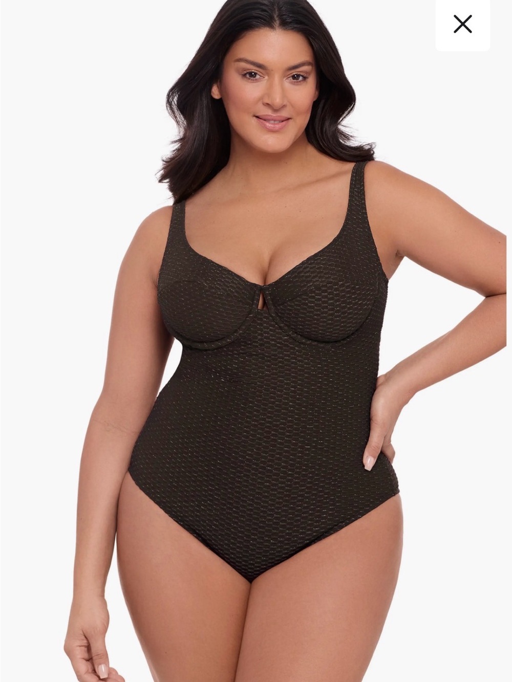 Textured Black One-Piece Swimsuit with Underwire Support